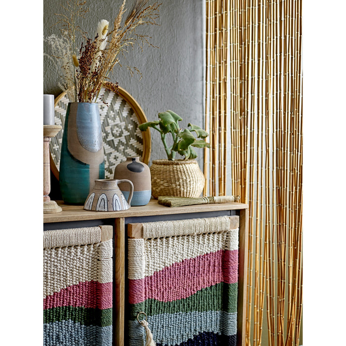 Woven console